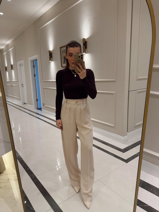 بنطلون بالازو بيج ذهبي بأزرار وثنيات