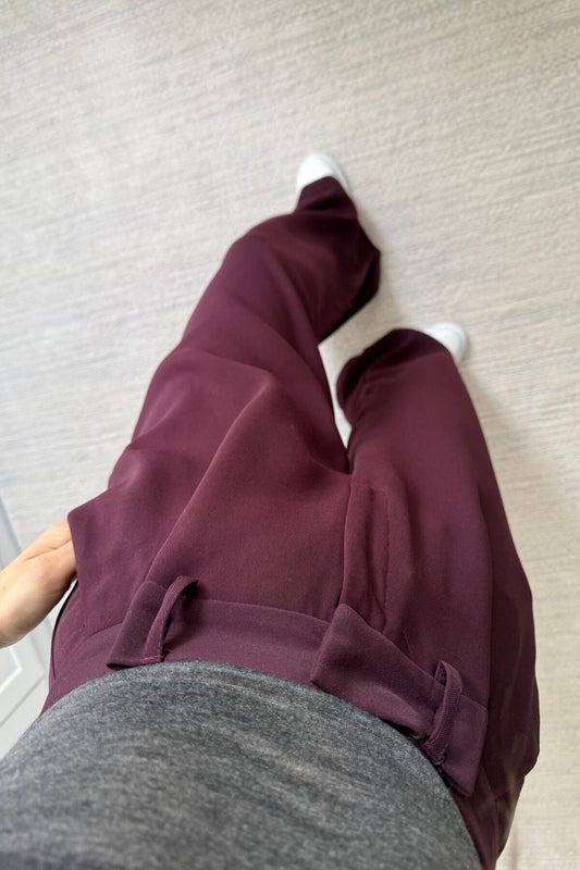 بنطلون من قماش فاخر