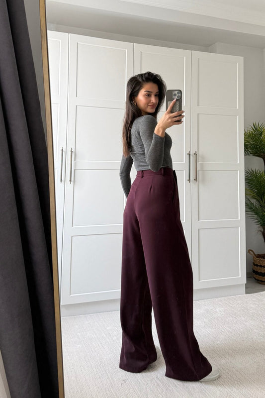 بنطلون من قماش فاخر