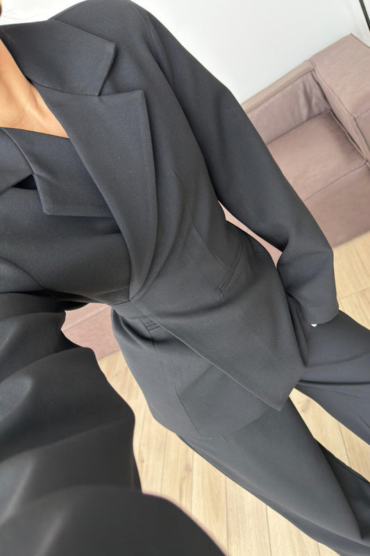 Elegant Black 2 Piece Suit