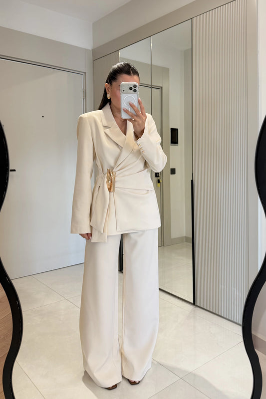 GOLD BUCKLE TWO-PIECE SET