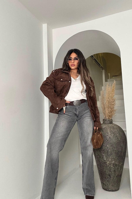 جاكيت بومبر من جلد الغزال البني