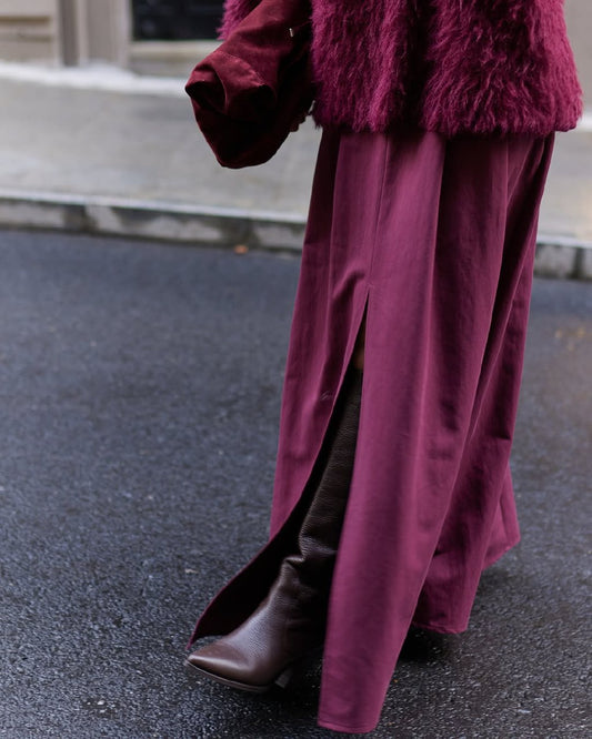 Burgundy Front Slit Detail Pleated Long Skirt with Two Side Pockets