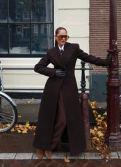 THE TAILORED WOOL BROWN COAT