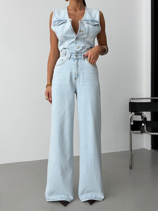 Chic Sleeveless Denim Wide-Leg Jumpsuit