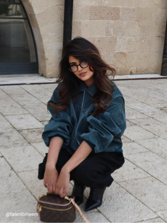 جاكيت أرفيرنا كبير الحجم بلون أخضر داكن متباين 