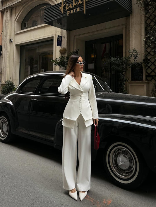 White Sansey Three-Piece Design Set