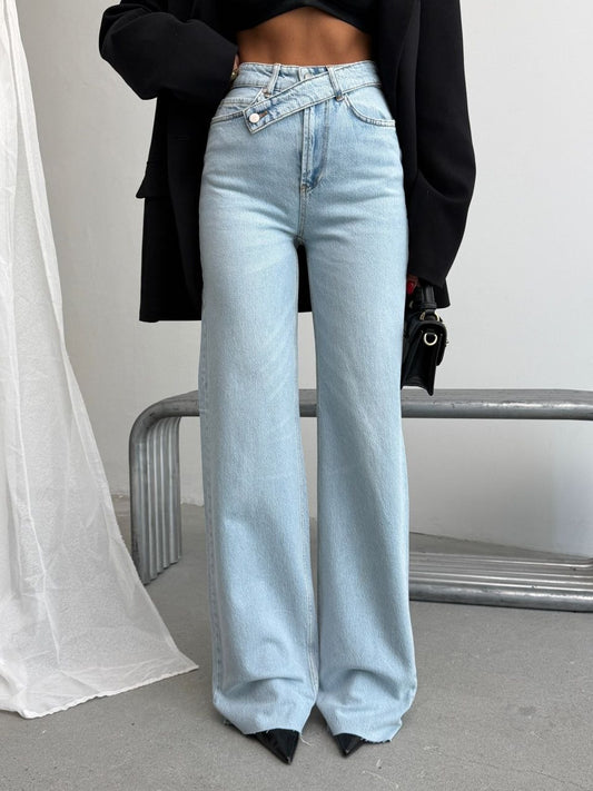 Ice Blue High-Waist Jeans