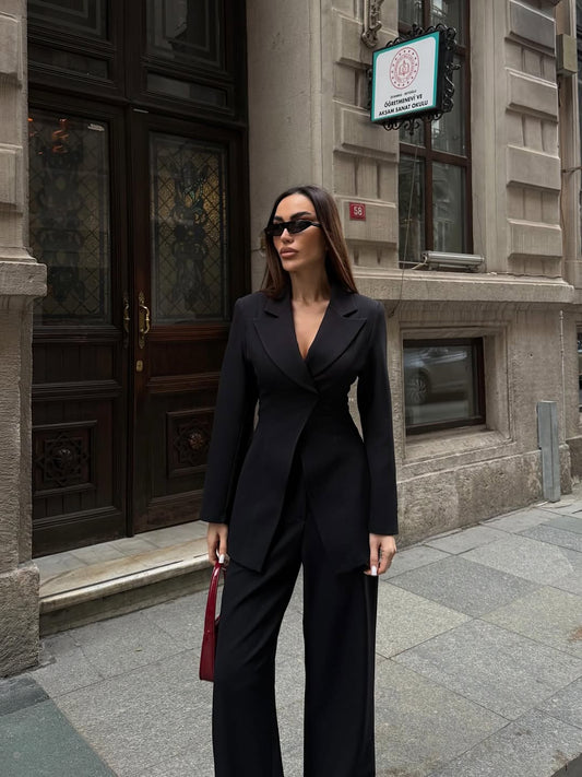 Black Sansey Three-Piece Design Set