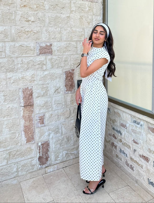 WAIST-FITTED POLKA DOT DRESS