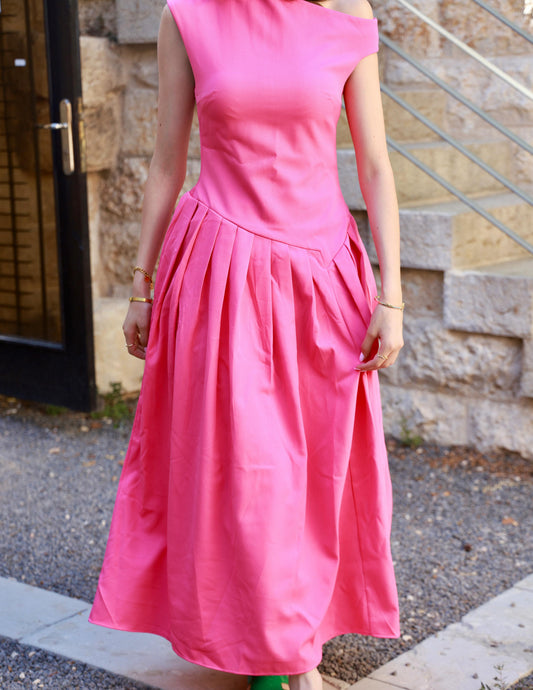 Asymmetrical Low Neck Sleeveless Long Dress ARVERNA