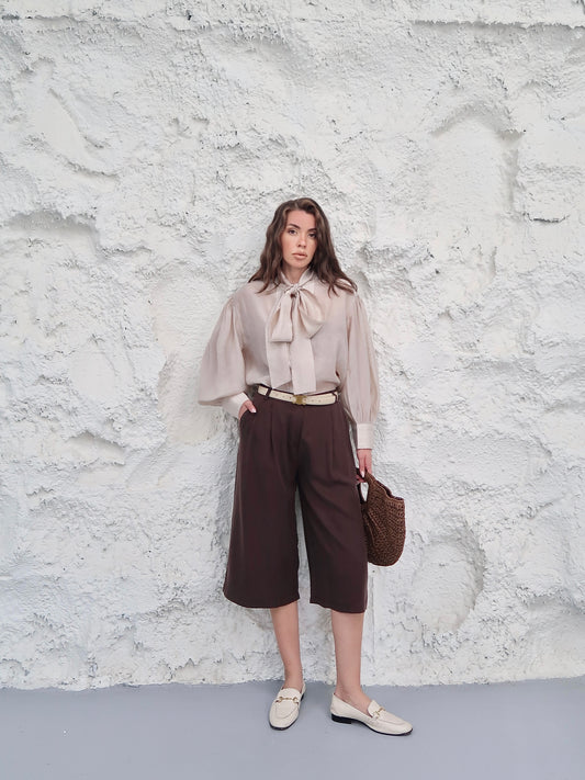 Neckline Tie-Up Balloon Sleeve Blouse
