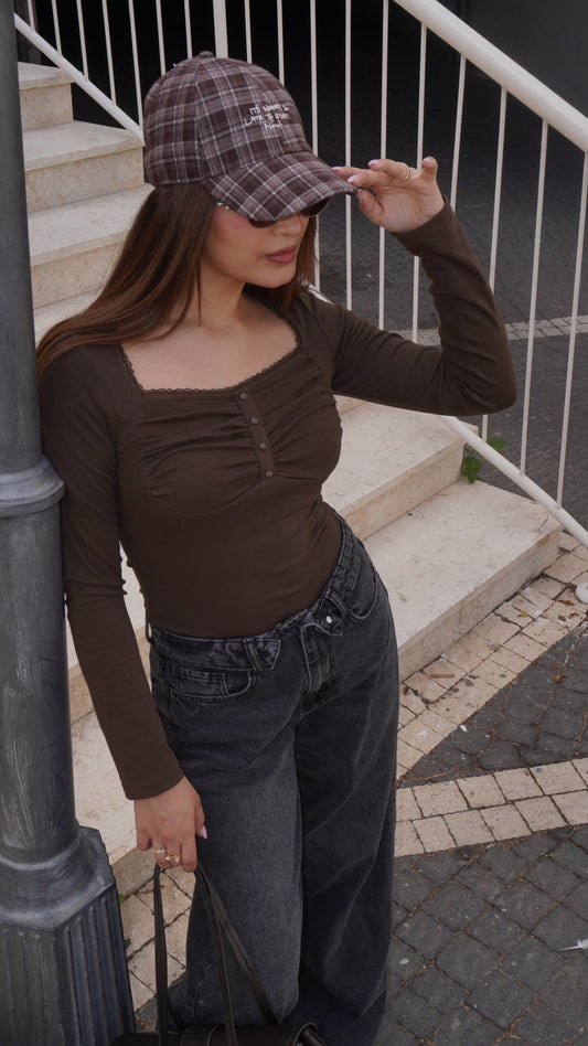 Arverna Lace Tie Ruched Top