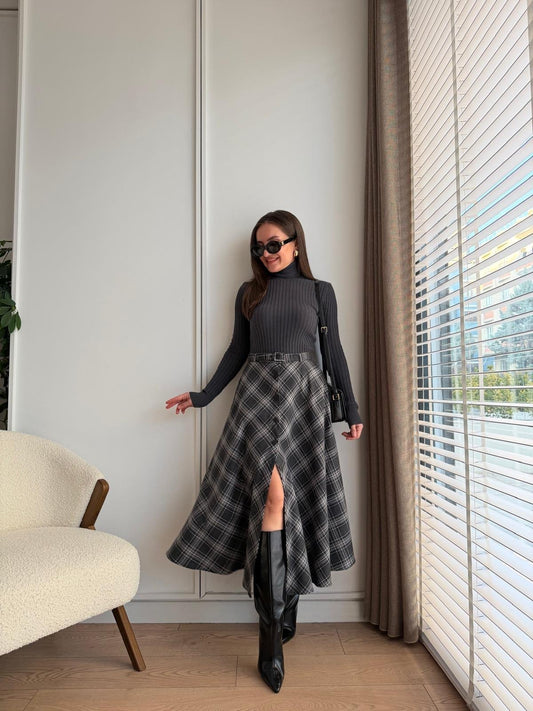 BELTED PLAID SKIRT