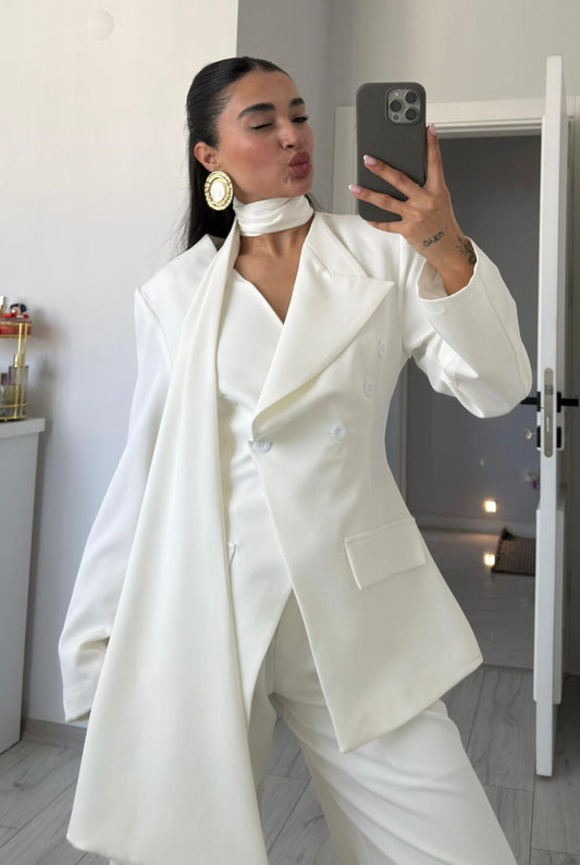 Waist-Fitting White Suit