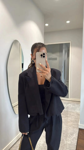 SHORT WITH TIE DETAIL SUIT