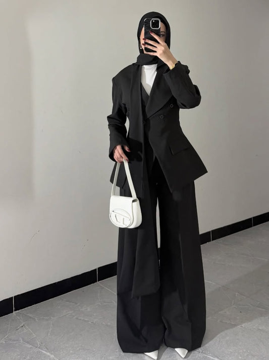 Waist-Fitting Black Suit