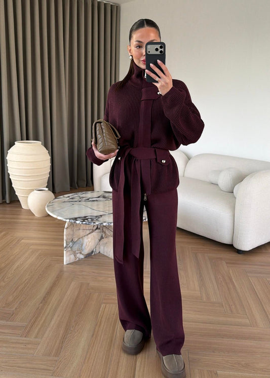 STAND-UP COLLAR BELTED KNITWEAR SET