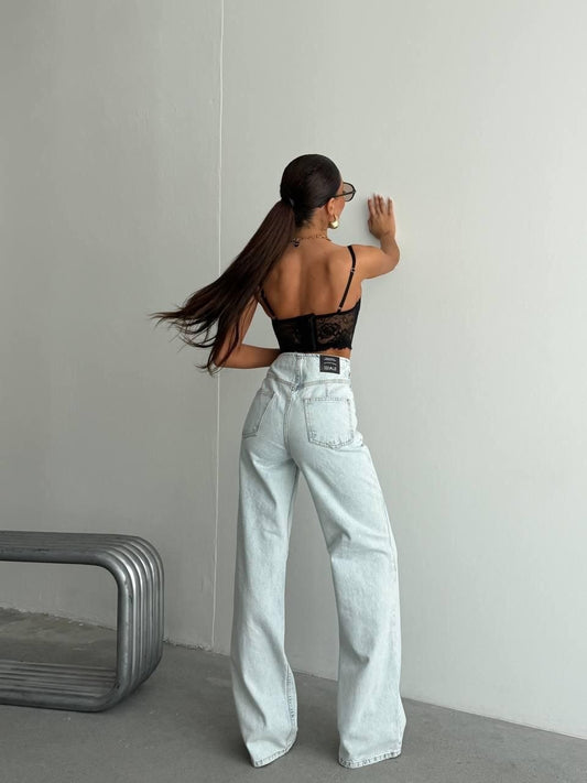 Curve Stitch Wide Leg Jeans