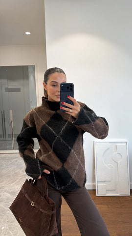 TURTLENECK DIAMOND PATTERN KNITWEAR SWEATER