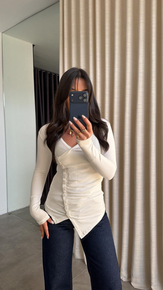 كنزة محبوكة غير متماثلة