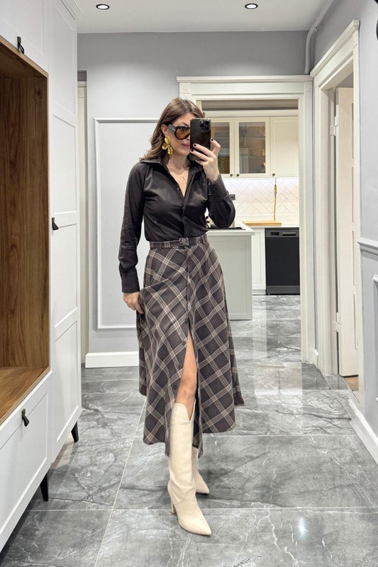 BELTED PLAID SKIRT