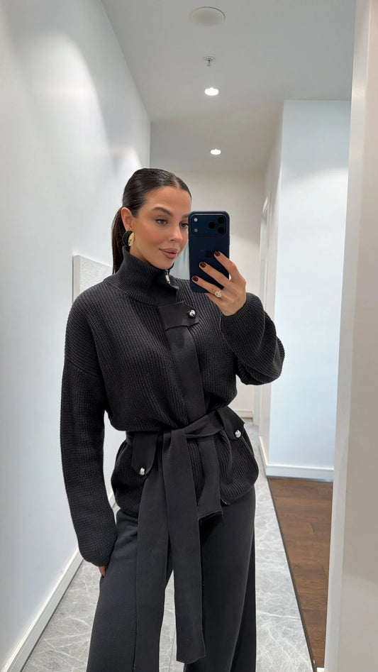 STAND-UP COLLAR BELTED KNITWEAR SET