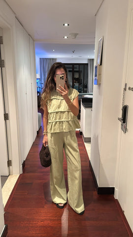 VALON DETAILED LINEN SET