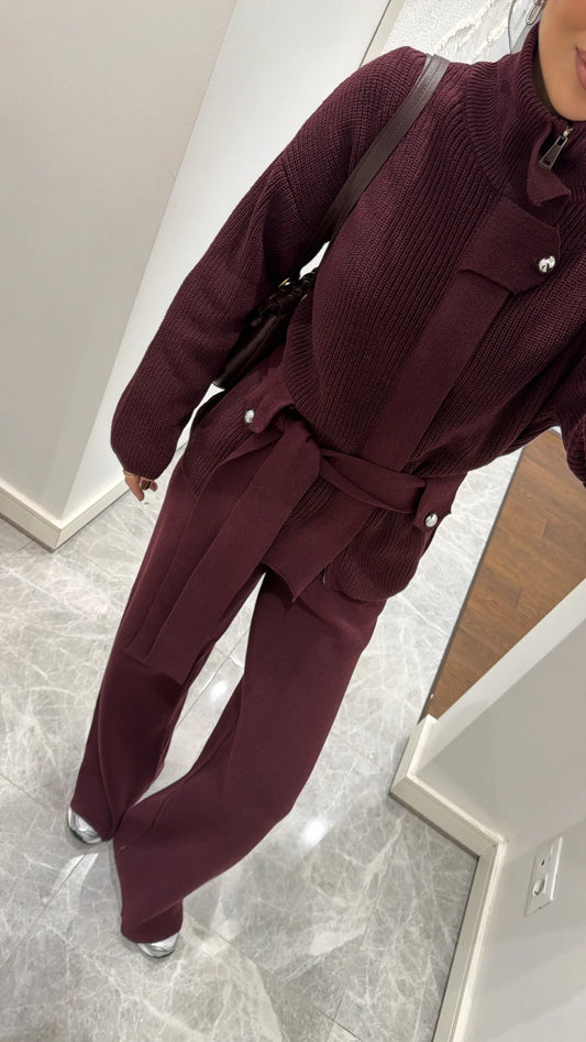 STAND-UP COLLAR BELTED KNITWEAR SET