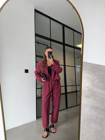 SHORT WITH TIE DETAIL SUIT