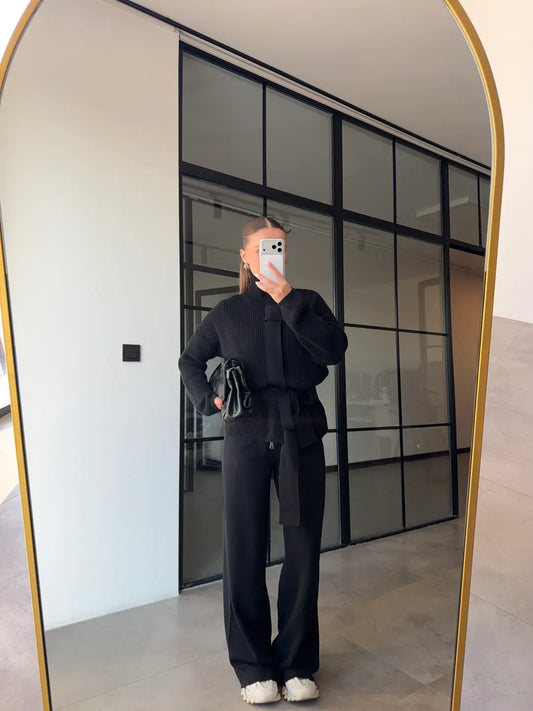 STAND-UP COLLAR BELTED KNITWEAR SET