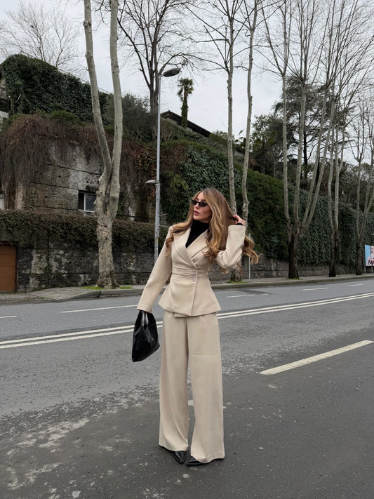Beige 4-Button Side Suit