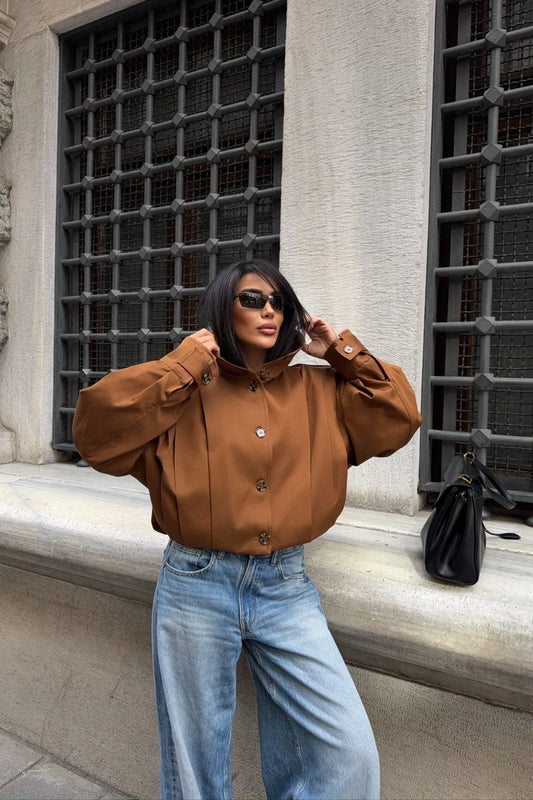 Brown oversized with high collar and front buttons jacket
