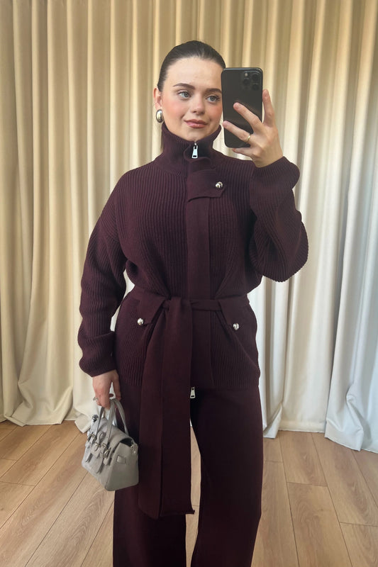 STAND-UP COLLAR BELTED KNITWEAR SET