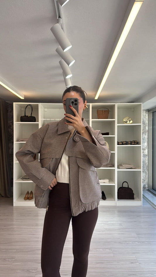 جاكيت بومبر كبير الحجم بجيوب واسعة