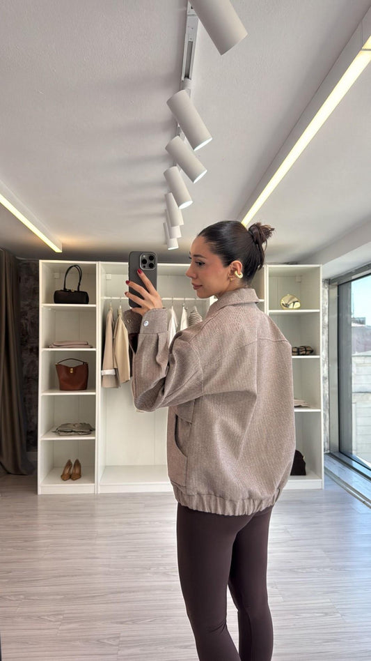 جاكيت بومبر كبير الحجم بجيوب واسعة