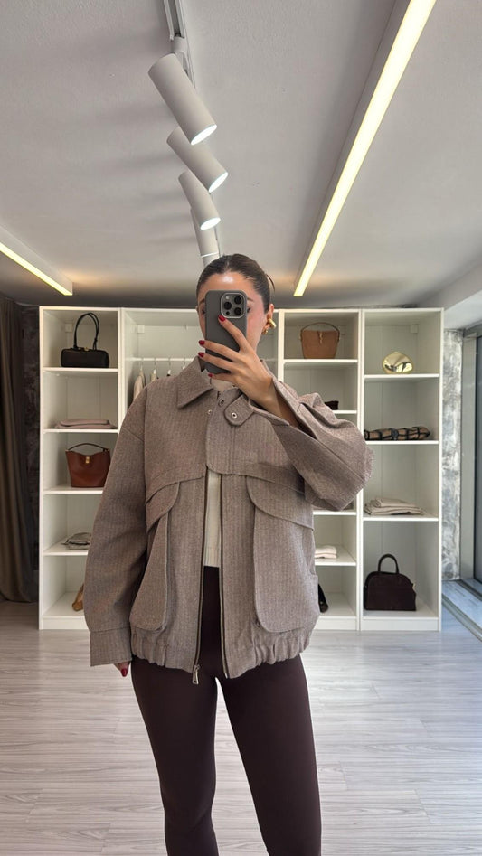 جاكيت بومبر كبير الحجم بجيوب واسعة