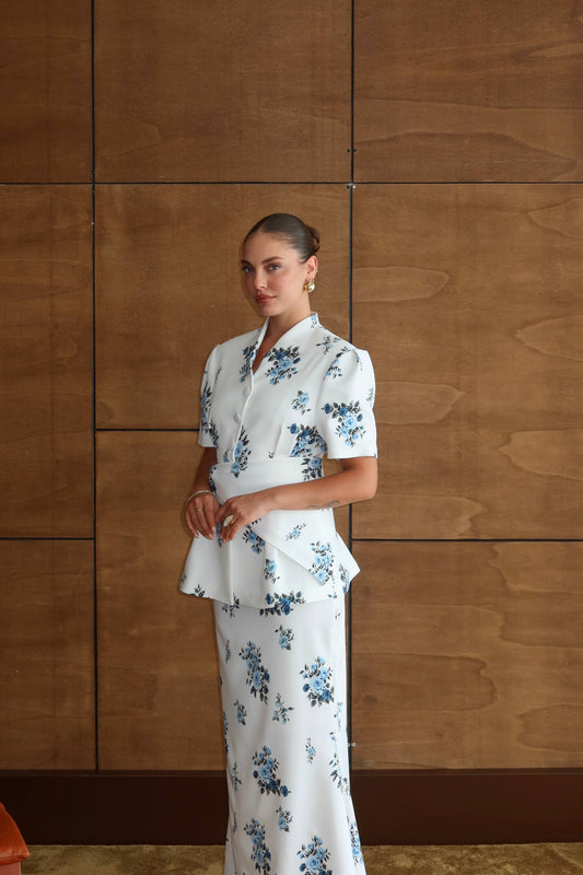 Reveal Blue Floral Patterned Scarf 3-Piece Suit