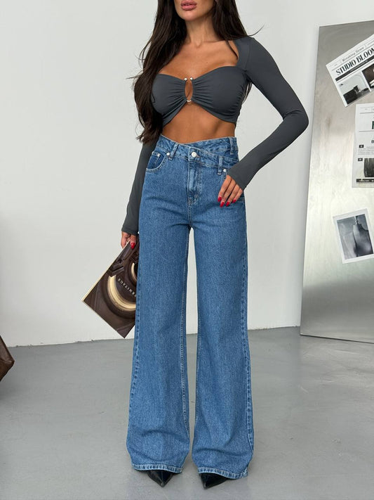 SPECIAL DESIGN CROSS CLOSURE WAIST WIDE LEG COMFORT JEANS
