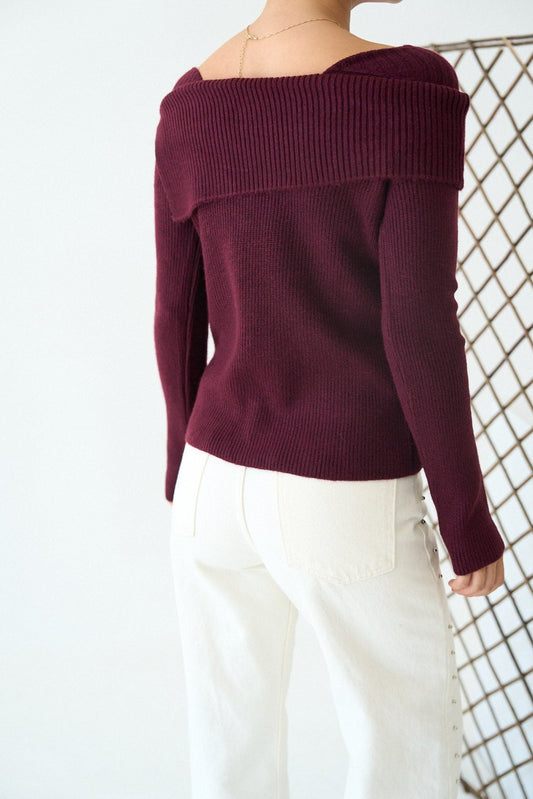 Women long sleeved Sweater