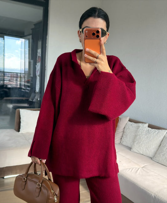 Premium V-Neck Ribbed Burgundy Suit