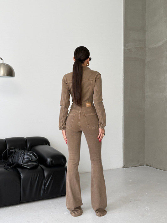 جمبسوت جينز بني اللون للنساء