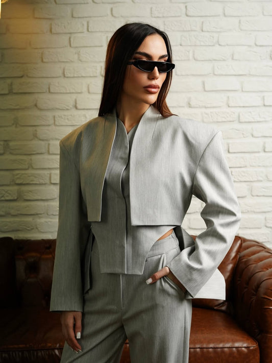 Elegant grey Three Piece Suit