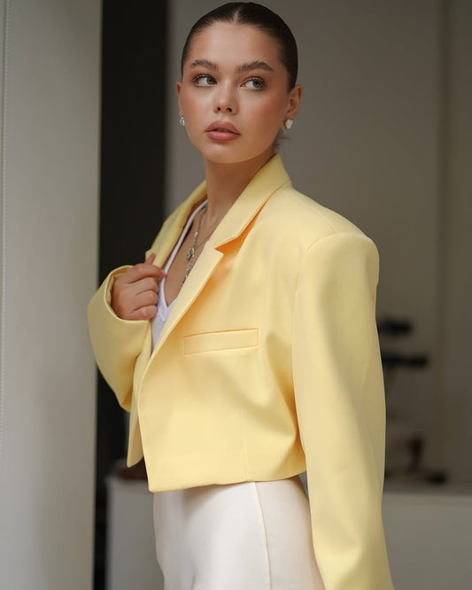 Stylish Cropped With Massive Shoulders Jacket ARVERNA