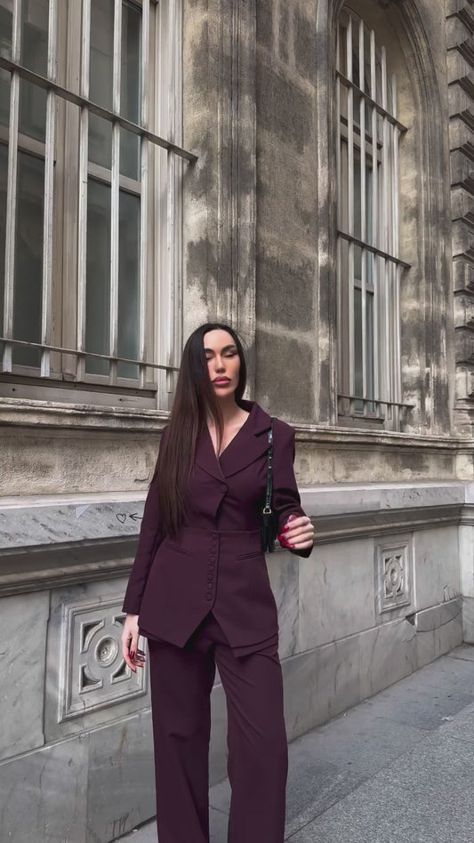 Brown Sansey Three-Piece Design Set