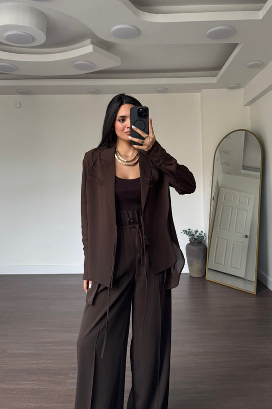 Fluid Tailored Co-Ord Set