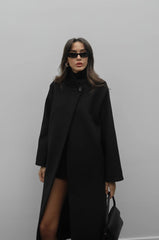 Black Deventer Single Button Detail Coat