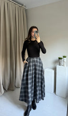 PLAID PATTERNED MIDI SKIRT
