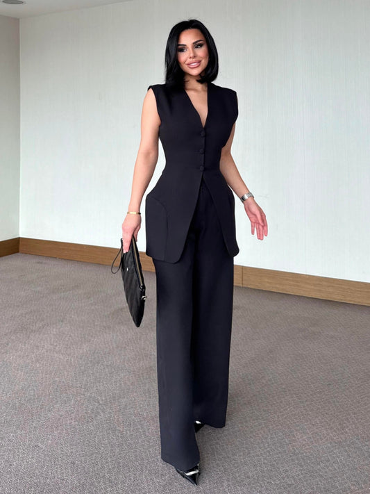 The Turika Black 3-Piece Set